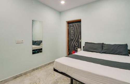 Farooq Nagar Hotel | Hotel O SG TRINETRA RESIDENCY