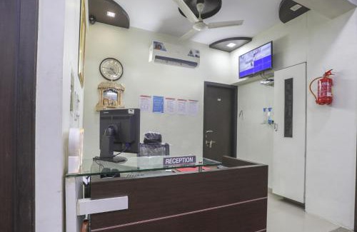 Surat Hotel | Hotel O Shyam Vatika Banquet And Rooms