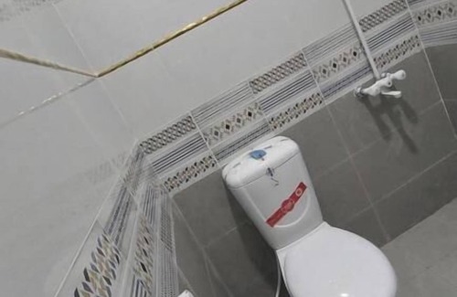 Karachi House | Hotel Oasis Inn l Guest House