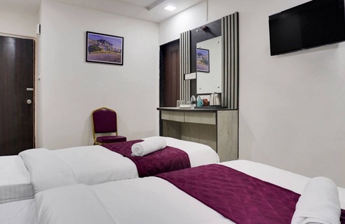 Pune Hotel | Hotel Orchard Park