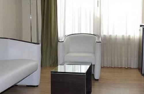 Comuna 5 Hotel | Hotel Osam