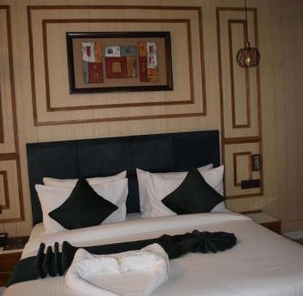 Dehradun Hotel | Hotel Padmini Palace