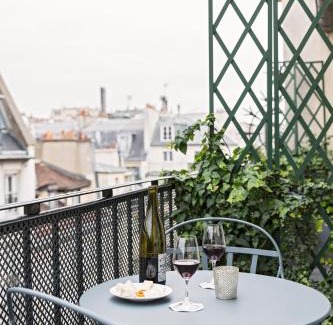 Quartier de la Porte-Saint-Denis Hotel | Hotel Paradis