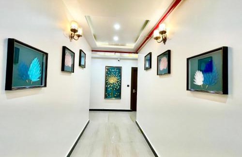 Kakarmatha Hotel | HOTEL PD ! VARANASI होटल पी-डी! वाराणसी ஹோட்டல் பி-டி ! வாரணாசி, హోటల్ P-D ! వారణాసిFully Air-Conditioned hotel with wi-fi & Parking availability, near Kashi Vishwanath Temple, and Ganga ghat, Breakfast included, Best Hotel in Varanasi -2