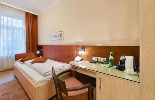 Josefstadt Bed & Breakfast | Hotel Pension Baronesse