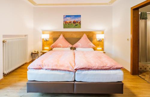 Bad Wiessee House | Hotel-Pension-Ostler