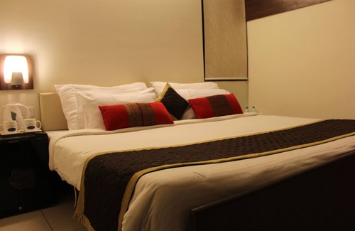 Jaipur Hotel | Hotel R K Palace