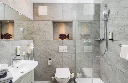 Kuehlungsborn Hotel | Hotel Residenz Waldkrone