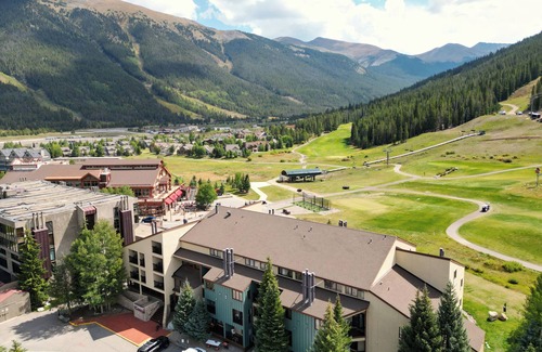 East Village at Copper Condo | Hotel Room, Ski in/Ski out! Large Hot tub. Perfect Location FP200