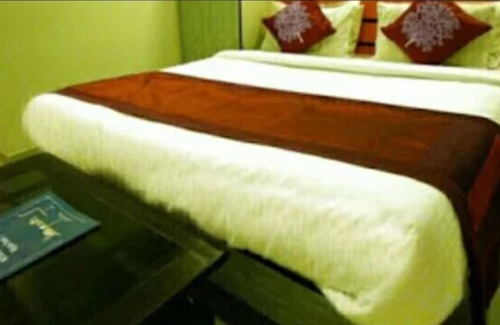 Ahmedabad Hotel | Hotel Royal Apple