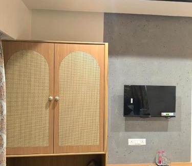 Vadodara Hotel | Hotel Royal Galleria