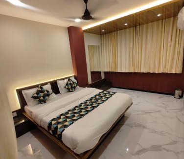 Kamrej Hotel | Hotel Royal Plaza