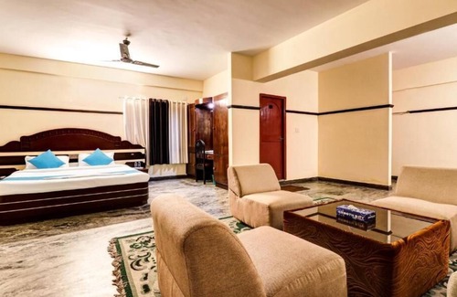 East Nada Hotel | HOTEL RVEES REGENCY