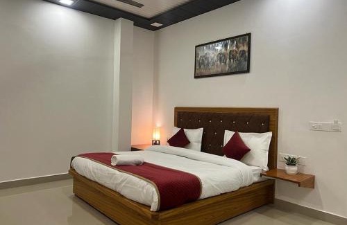 Karol Bagh Hotel | HOTEL S HOSPITALITY - Karol Bagh Metro & Ganga Ram Hospital