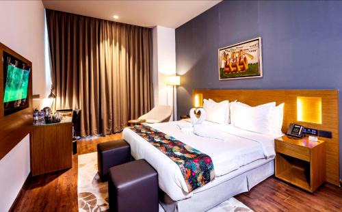 Puri Apartment | Hotel Samrat Palace Puri-Bhubaneshwar-Odisha Near Sea-View With Free Wi-Fi and Parking