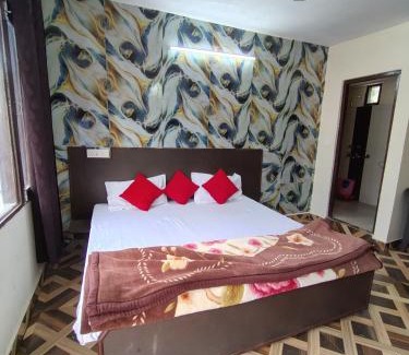 Dharamshala House | Hotel Sandhyana Inn