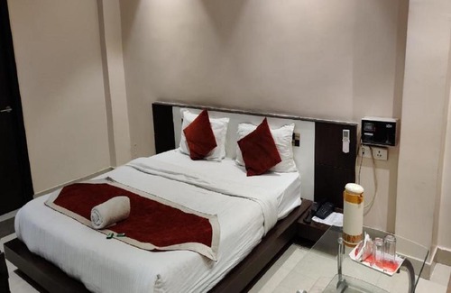 Kanpur Hotel | Hotel Sanjay Galaxy, Kanpur