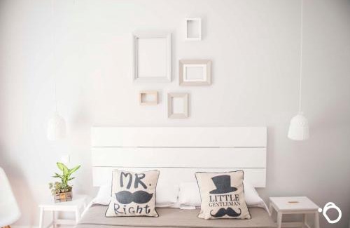 Alicante City Centre Hotel | Hotel Smile & Co Hostal Boutique