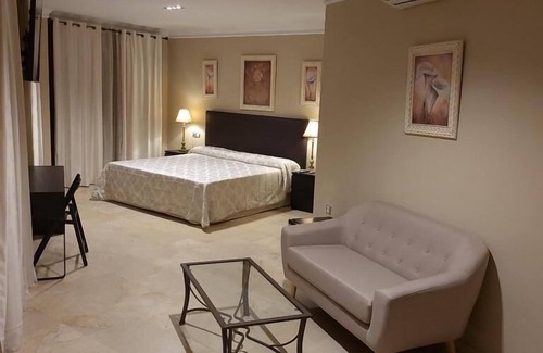 Sanlucar la Mayor Hotel | Hotel Sol Sanlucar