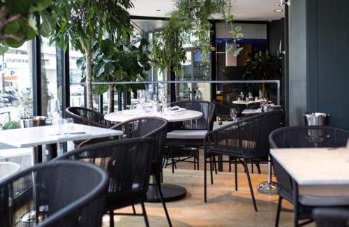 16th Arrondissement Hotel | Hotel Square