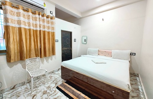Varanasi Hotel | Hotel SS Palace Varanasi