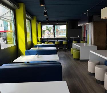 Wiesdorf Hotel | Hotel Stay Inn Köln Leverkusen City