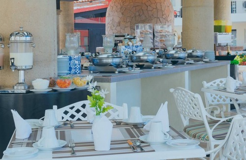 Puerto Vallarta Apartment | hotel suite in amazing Puerto Vallarta with AC, WiFi, fitness room