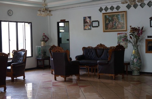 Oro Oro Ombo Hotel | Hotel Surya Indah