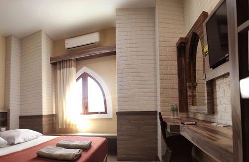 Semarang House | Hotel Syariah Larismanis