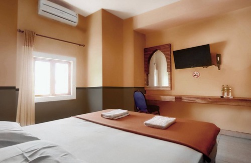 Semarang House | Hotel Syariah Larismanis