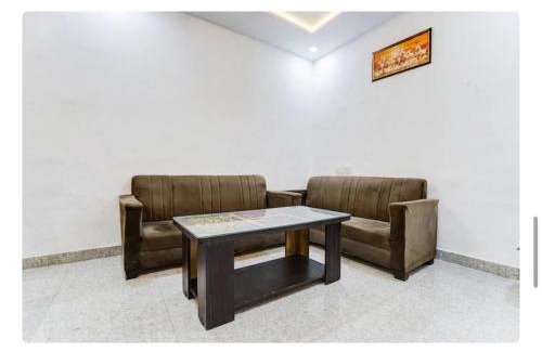 Agra Hotel | Hotel Taj Villa & Rooftop Restaurant