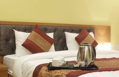 South West Bed & Breakfast | Hotel TMS Grand