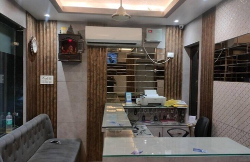 Allahabad Hotel | Hotel Usha Continental