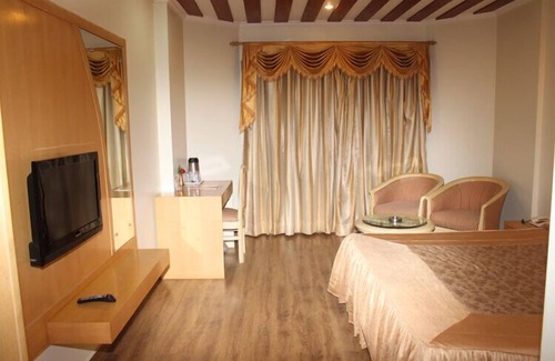 Varanasi Hotel | Hotel Vaibhav