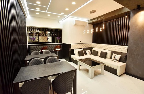 Vera Hotel | Hotel Vere Tower