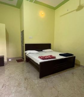 Ayodhya Hotel | Hotel VIJAY PALACE