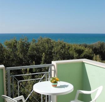 San Vincenzo Hotel | Hotel Villa Marcella