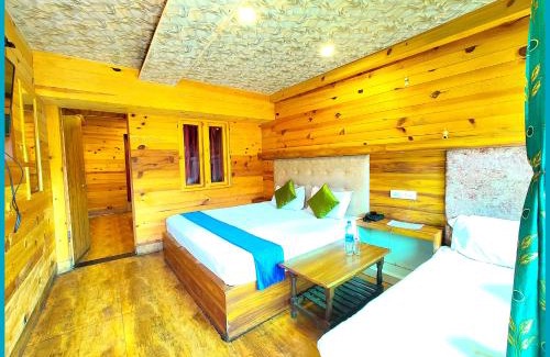 Nainital Hotel | Hotel Vinayak Resort Near Mall Road - Free Wifi-Room Service -Balcony -Prime Location -Luxury And Spacious Room - A Top Rated Hotel In Nainital