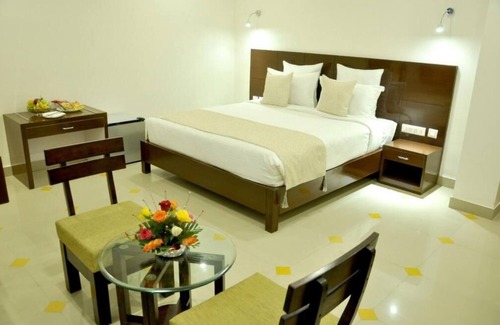Tonk Road Hotel | Hotel Yulia