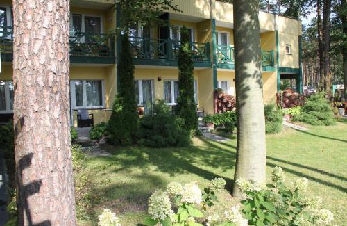 Turawa Resort | Hotel Zielony & OW Borowik & Pensjonat Manhattan - Centrum Rekreacji i Wypoczynku GASTROTUR
