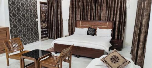 Visakhapatnam House | hotel zora grand