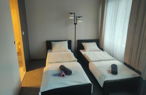 Czestochowa House | Hotelino Stare Miasto Częstochowa