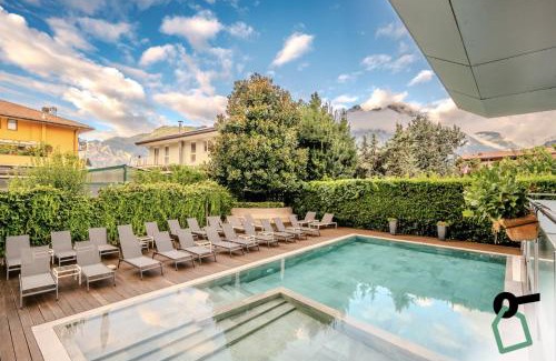 Torbole sul Garda Hotel | HOTIDAY Room Collection - Torbole