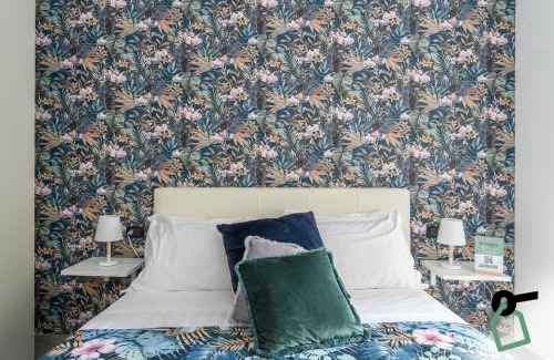 Naples City Centre Apartment | Hotiday Room Collection - Napoli Sant'Arcangelo