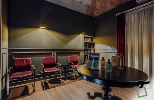 Castellammare Apartment | HOTIDAY Room Collection - Palermo Palco Noir
