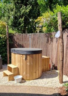 Voorthuizen House | HottuB - Wellnesshuisje - Bos - Oudveluwe