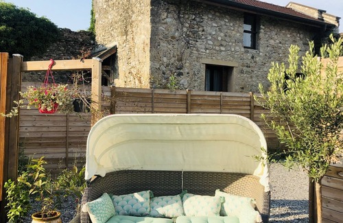 Amphion-les-Bains House | House 400 m from Lake Geneva