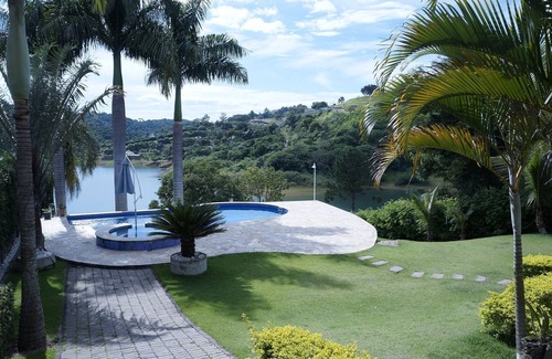 Igarata Cottage | HOUSE A BEIRA DA DPRESA, SWIMMING POOL, CHURRASQ. ORCHARD, 4 DORM. 5 BATH. IN COND. FEC.