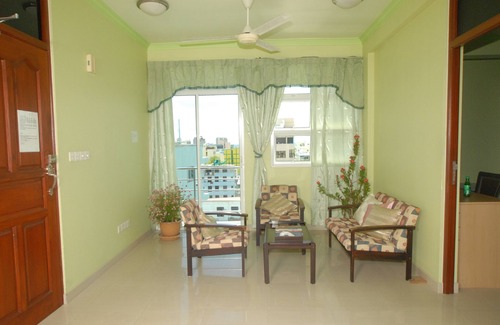 Male House | House Clover