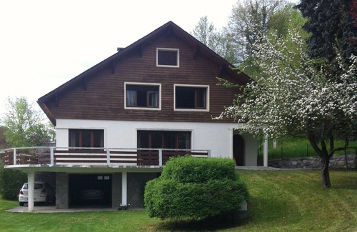 Borderes-Louron Ski Chalet | House/Cottage for 8, ideal family or friends